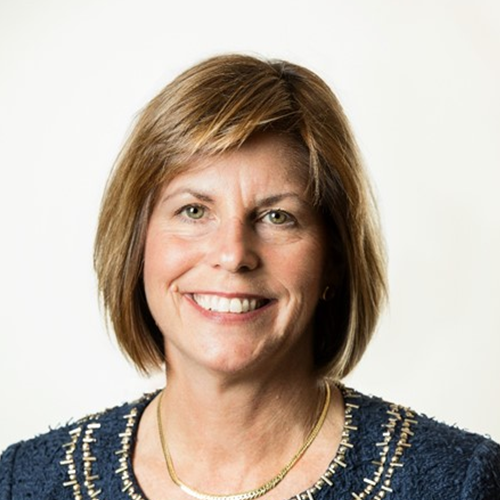 headshot of anne barr