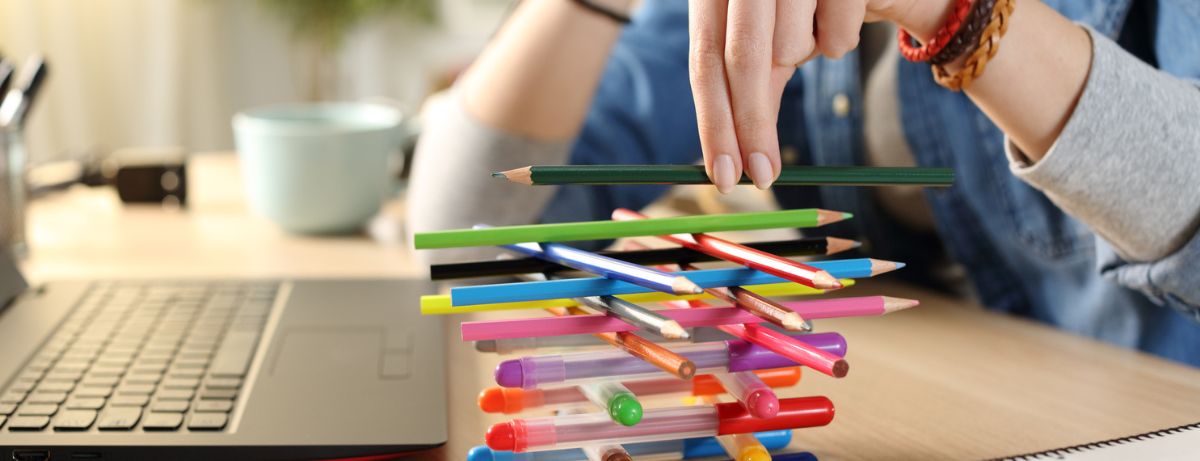 stacking pens